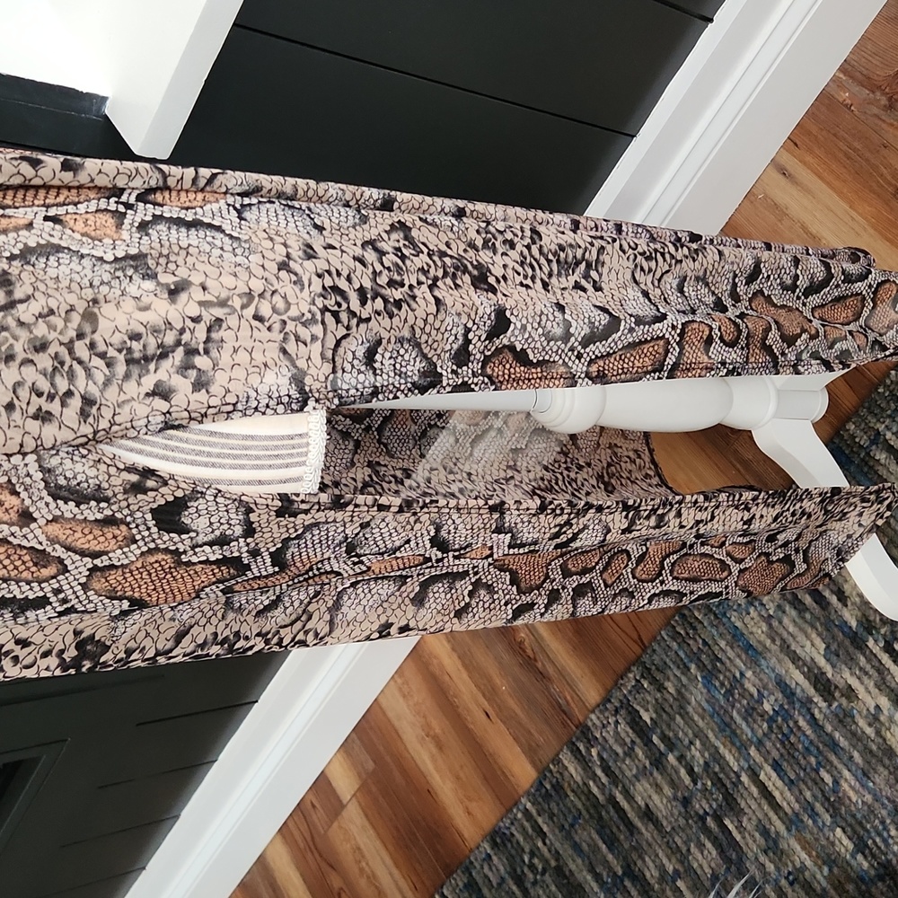 Windsor Snake Print Duster Cardigan - Picture 4 of 8